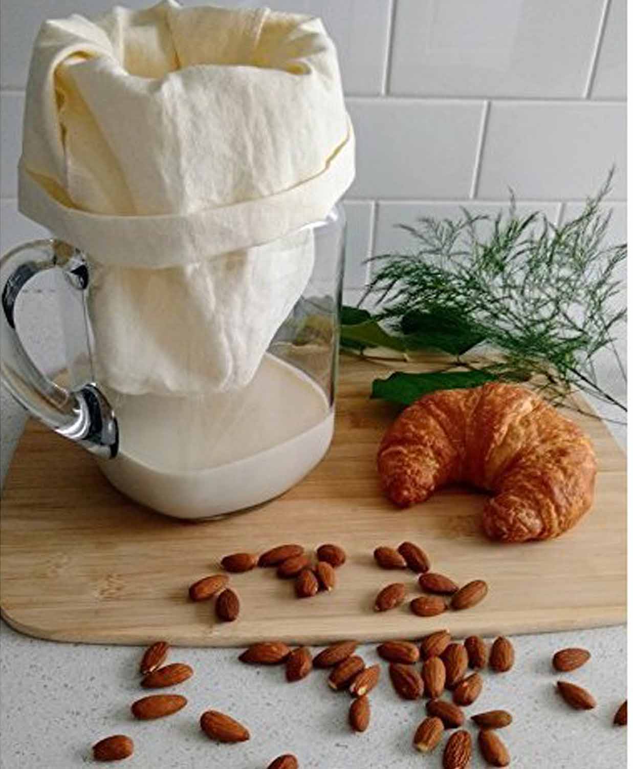 how to make almond milk at home